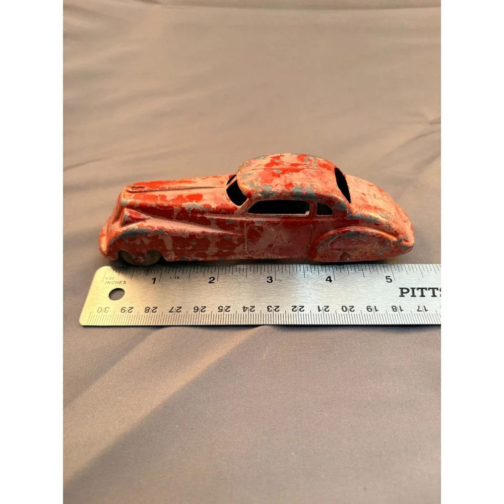 Vintage Cast Iron Toy Car Red Streamline Coupe Made in USA 5.5 Inch E-18